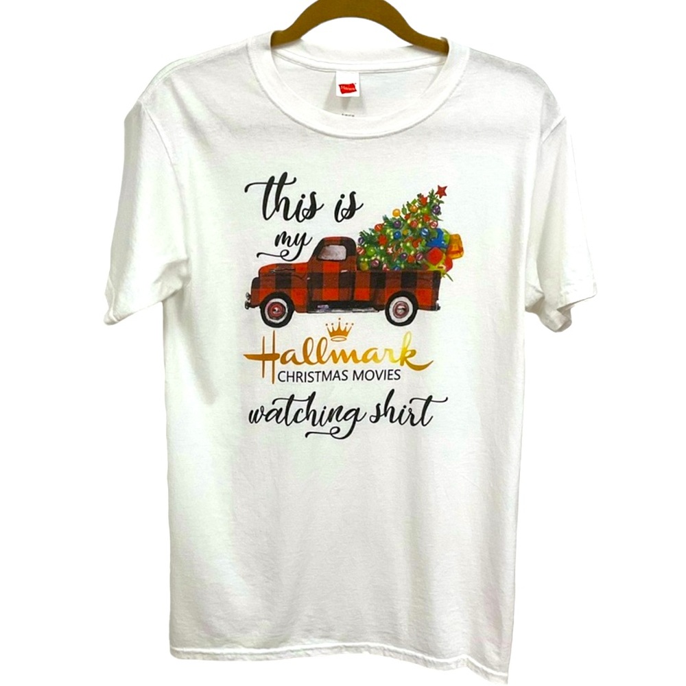 HALLMARK sz Small T-Shirt Christmas Movie Special Shirt Tractor White Red Green